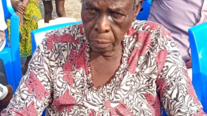 Samson-Siasia-s-mother-Okay-ng-2-780x470