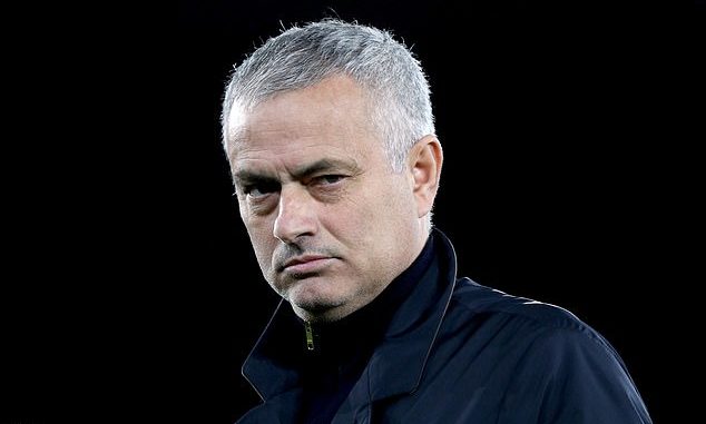 21235590-0-Tottenham_have_appointed_Jose_Mourinho_as_their_new_manager_unti-a-11_1574243926309