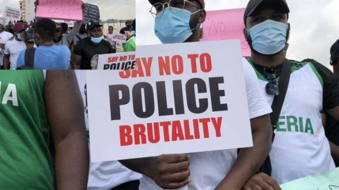 Runtown-protest1