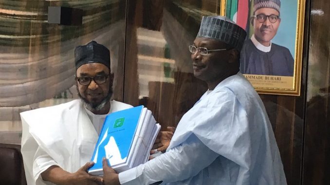 Yakubu-hands-over-to-Muazu