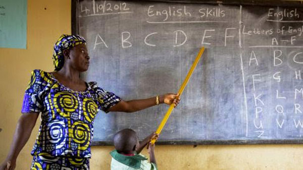 female-teacher2
